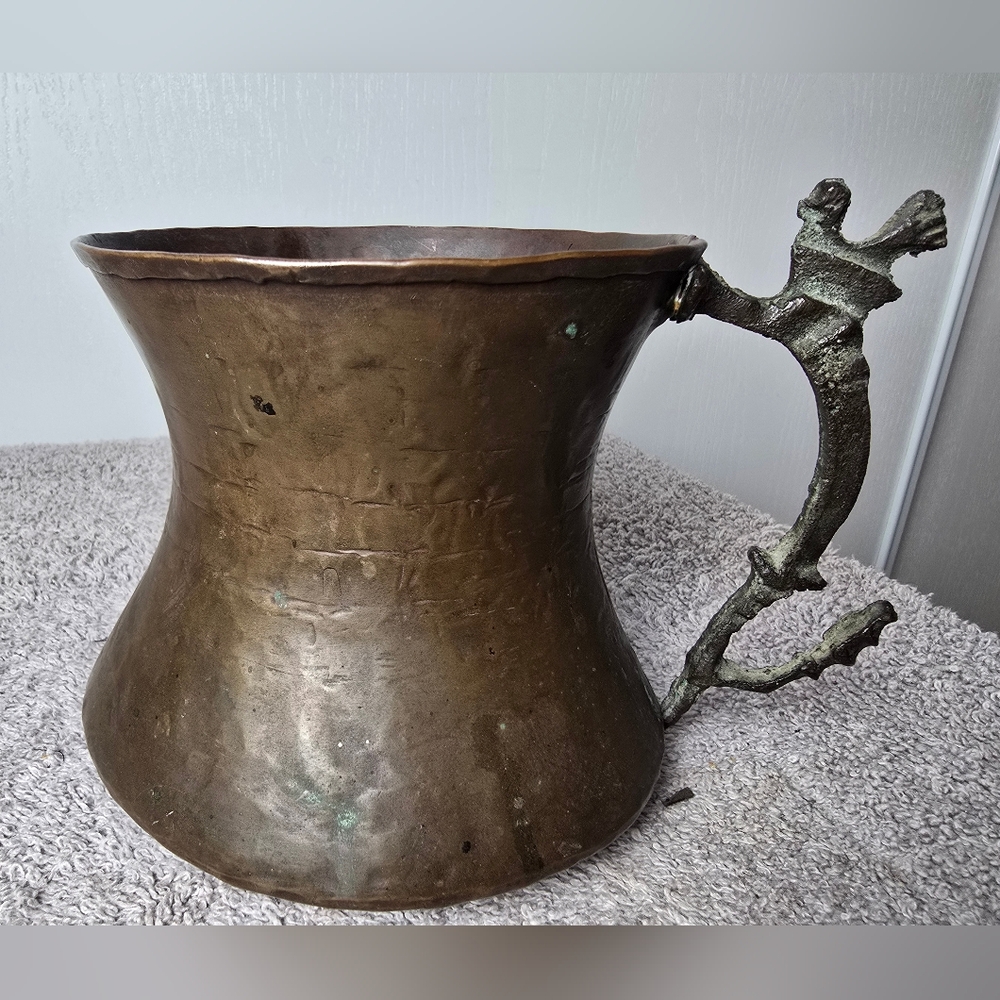 Vintage Copper Pitcher Jug Hammered Brass Rooster Chicken Handle - Picture 3 of 8